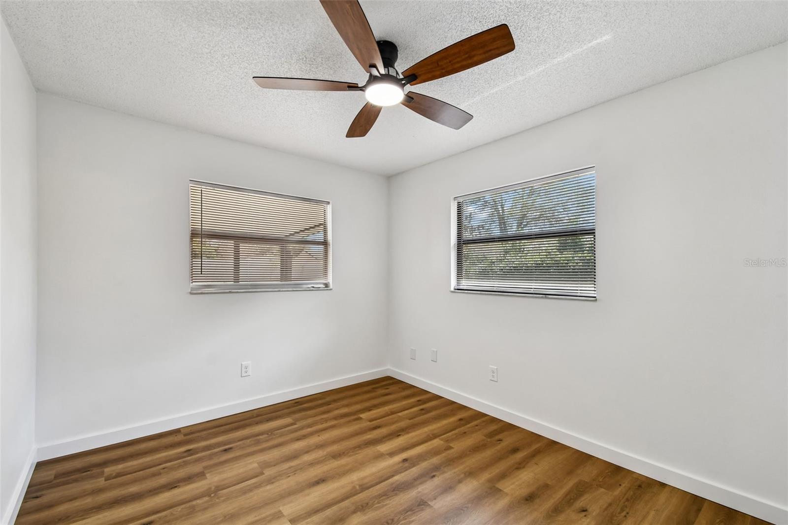 EASTBROOK SUB UNIT 16 - Residential