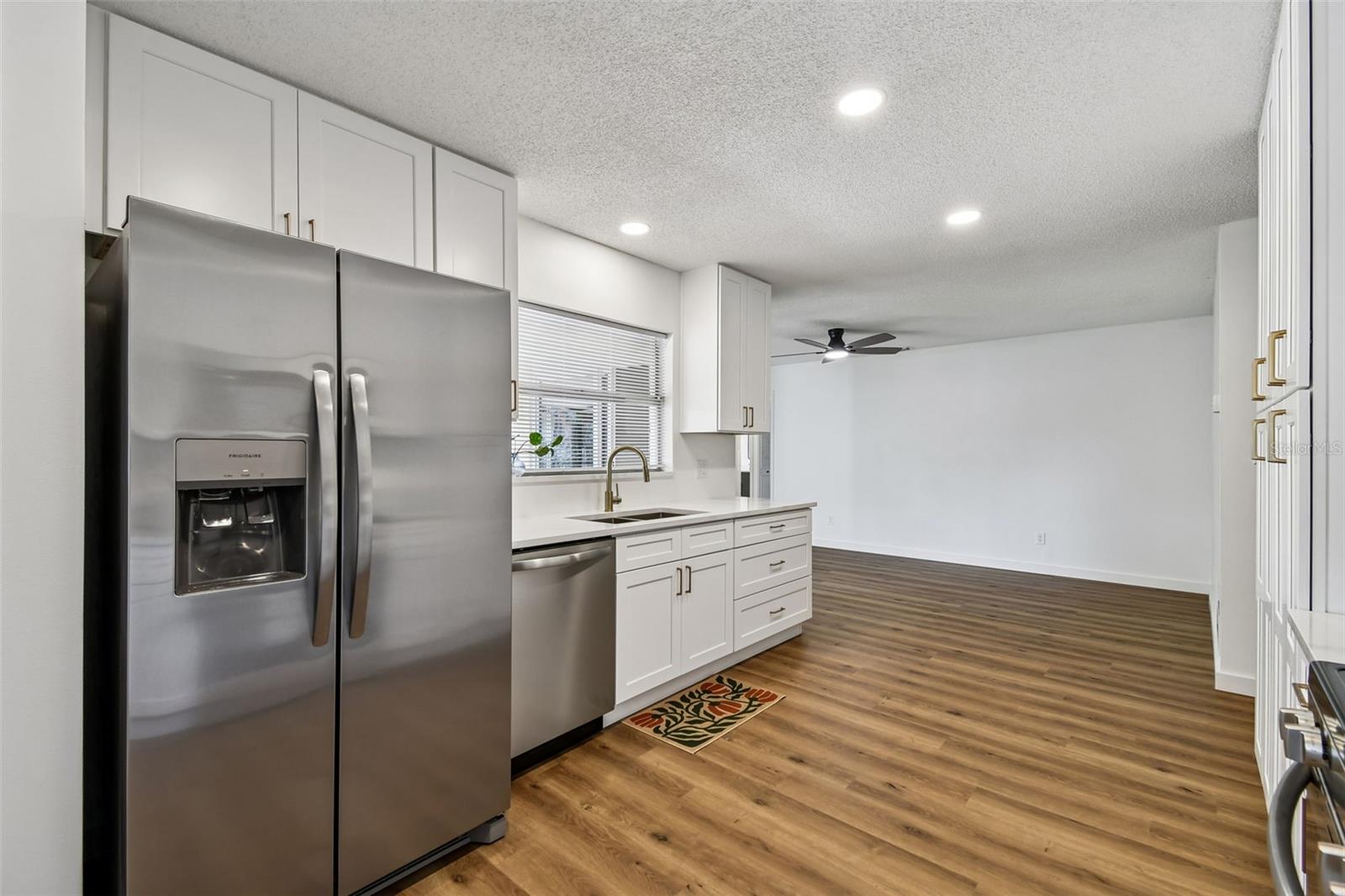 EASTBROOK SUB UNIT 16 - Residential