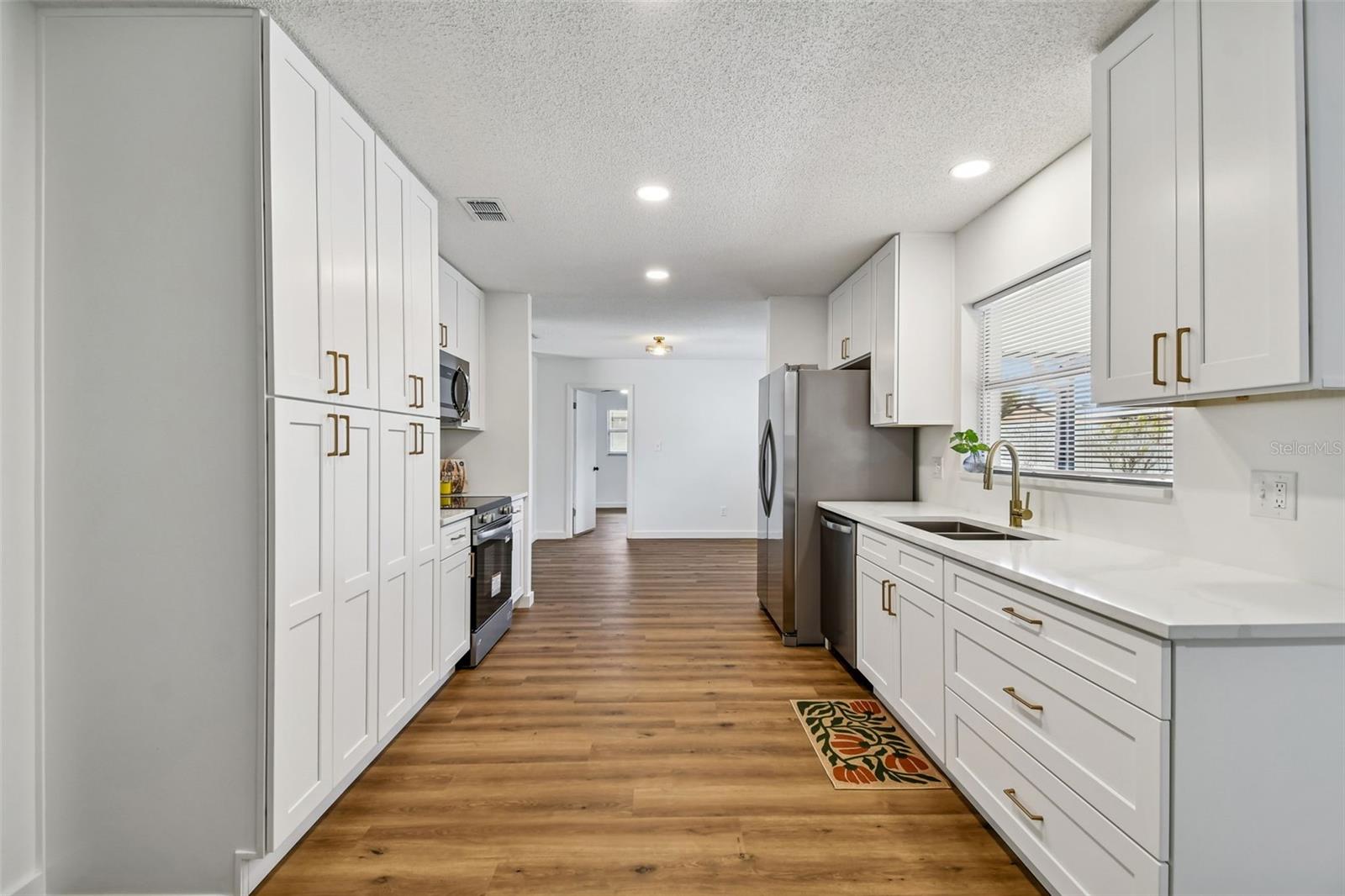 EASTBROOK SUB UNIT 16 - Residential