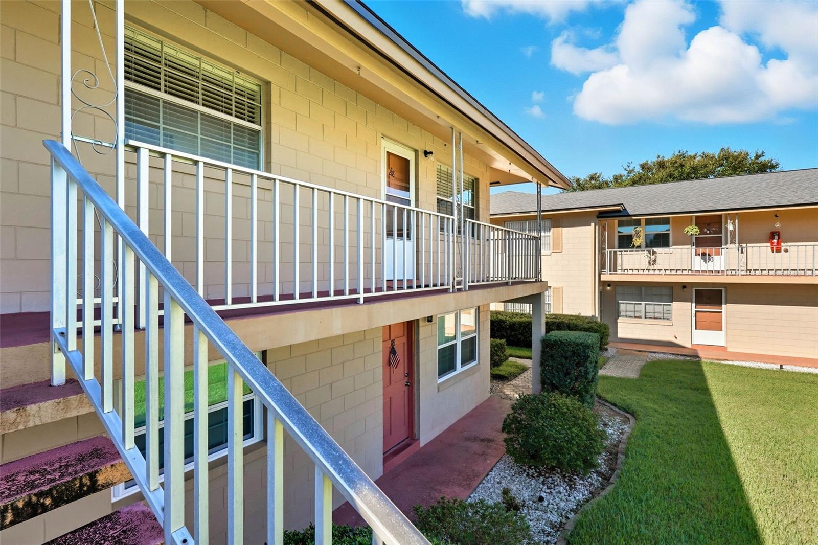 TAVARES LAKEVIEW CONDO - Residential