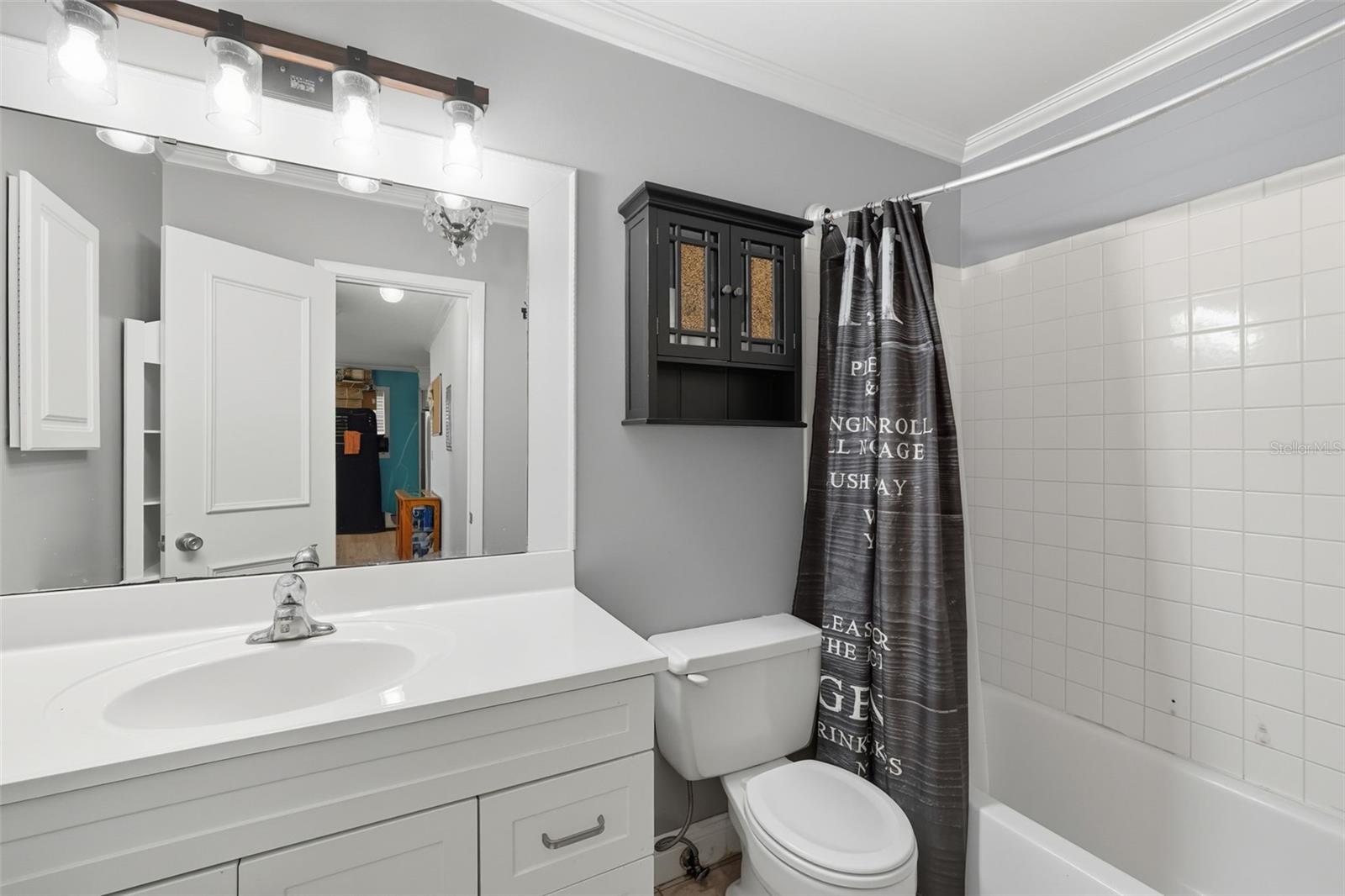 TAVARES LAKEVIEW CONDO - Residential