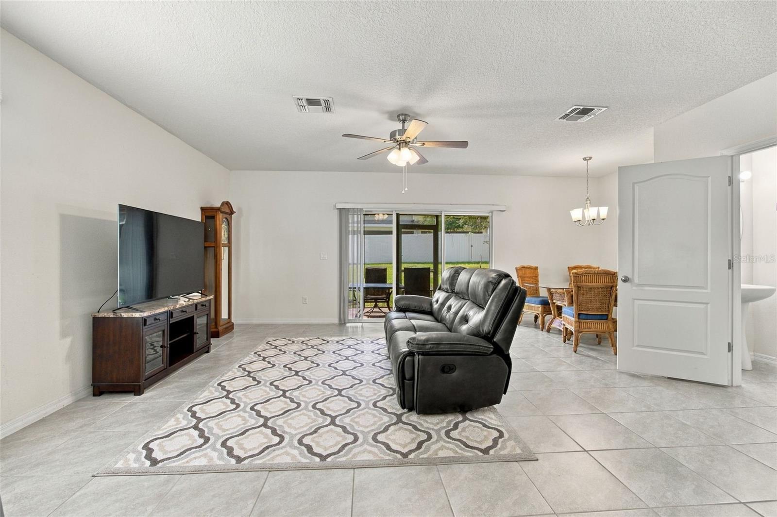 9012 CARLOTTA WAY