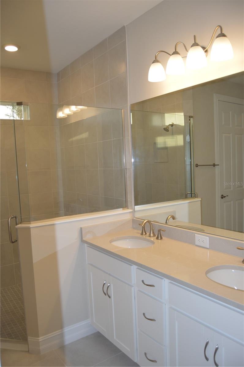 PALENCIA - Residential Lease