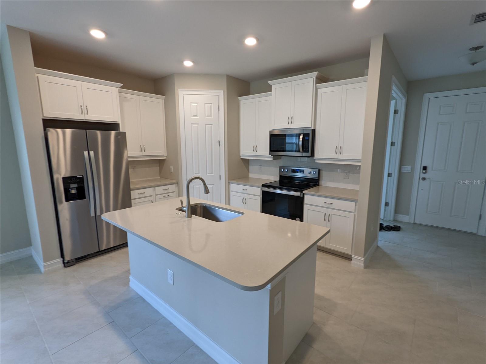 PALENCIA - Residential Lease