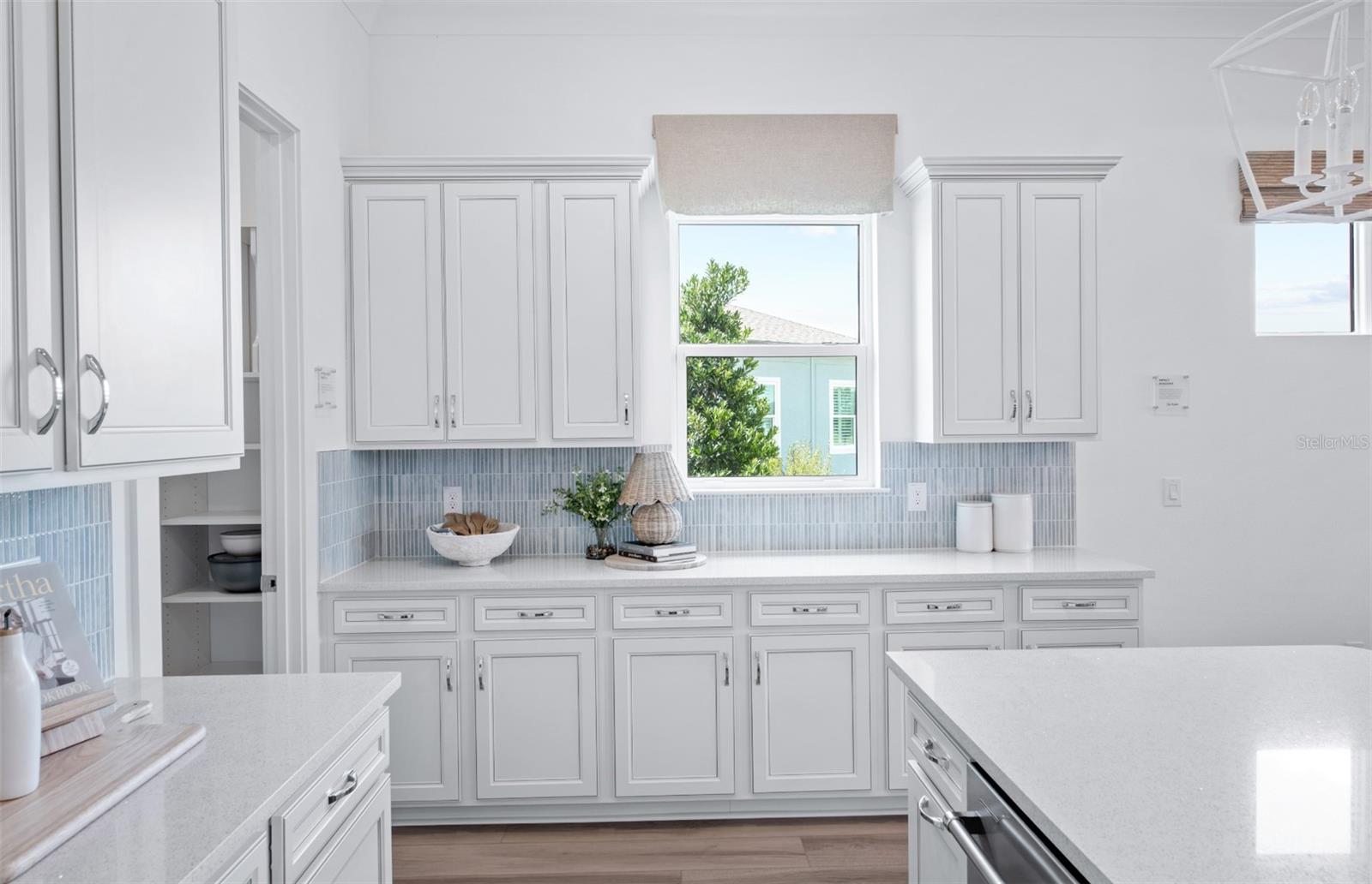 DEL WEBB RIVER RESERVE PHASE 1A & 1B - Residential