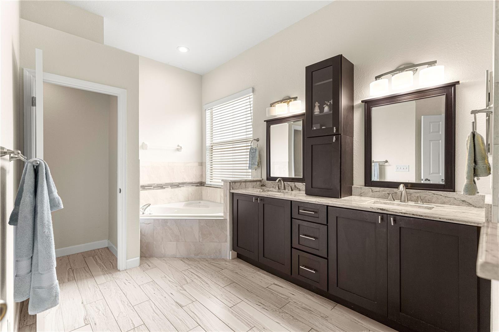 STONECREST - Residential