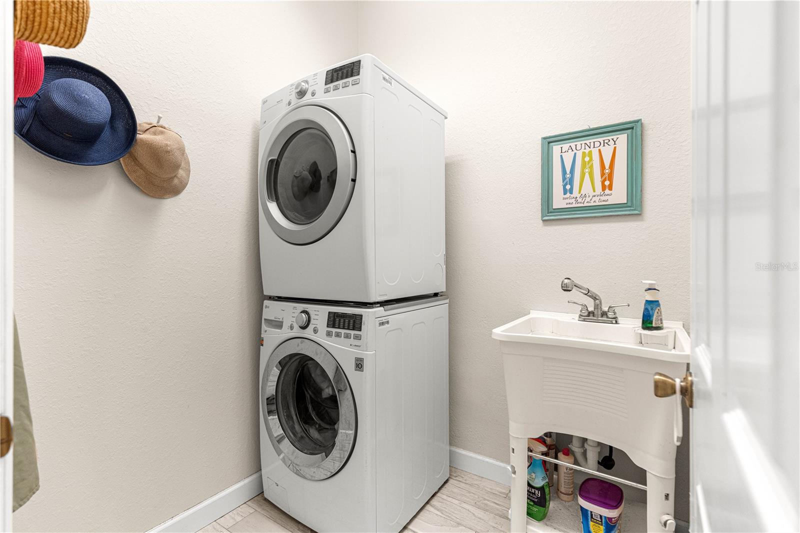 STONECREST - Residential