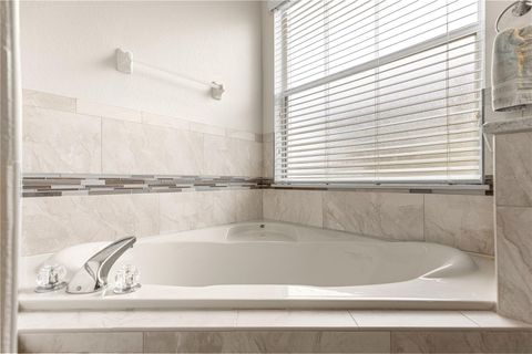 Tiny photo for 17187 SE 116th Court Road, Summerfield, FL 34491 (MLS # GC536130)