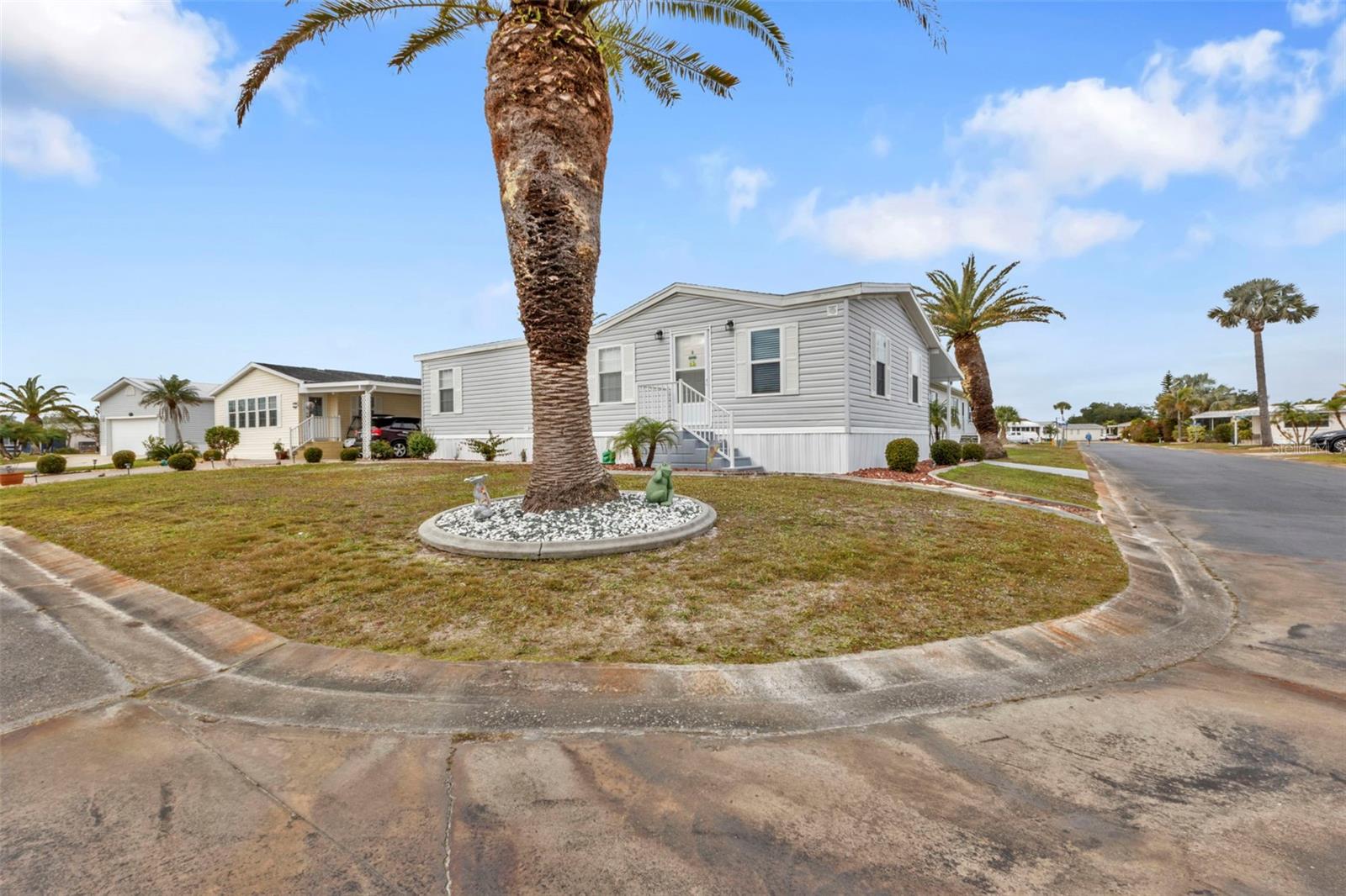 1000 KINGS HIGHWAY 70