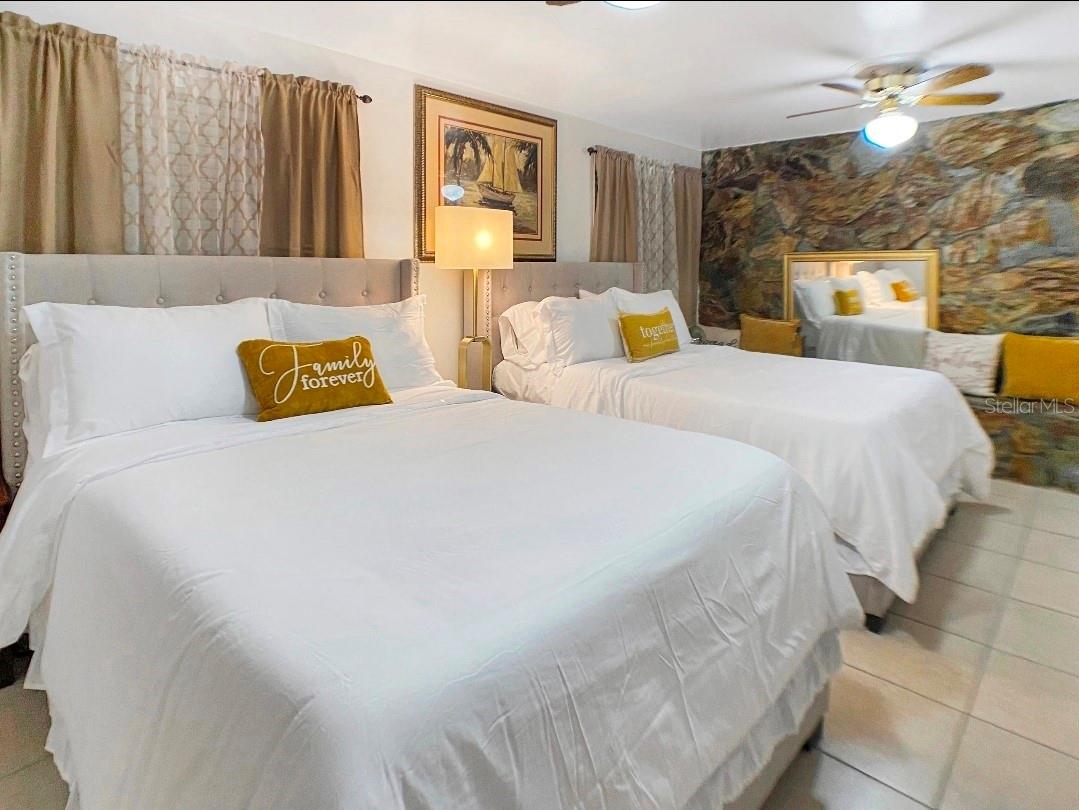 TOWNN COUNTRY PARK UN 18 - Residential