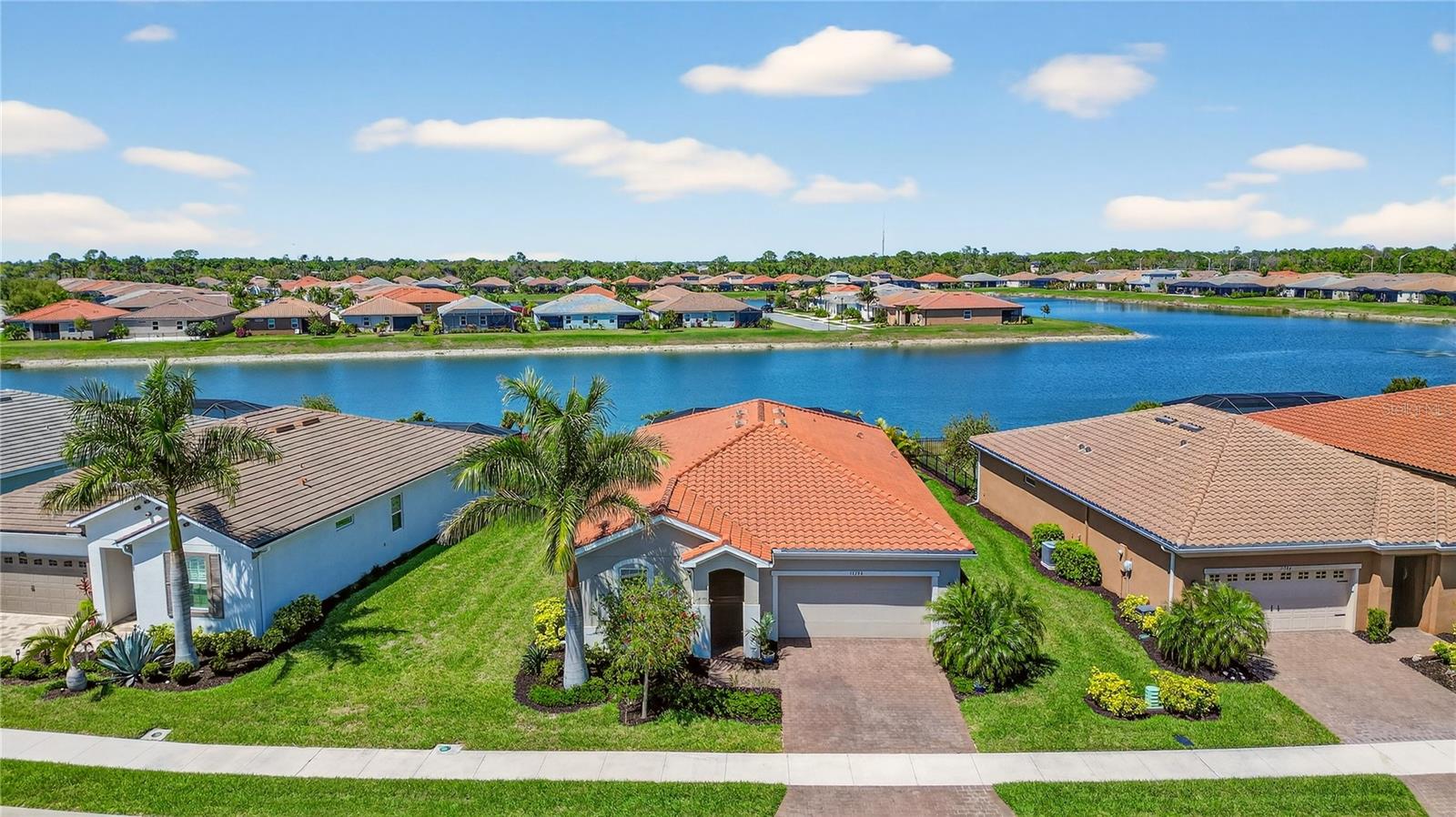 11794 SISTINE LANE, VENICE, FL, 34293 3 11794 SISTINE LANE