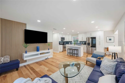 2205 Floyd Street, Sarasota, FL 34239