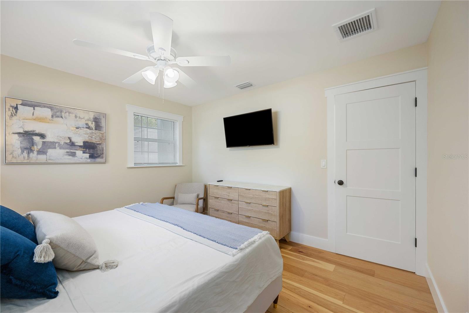 LOMA LINDA PARK - Residential