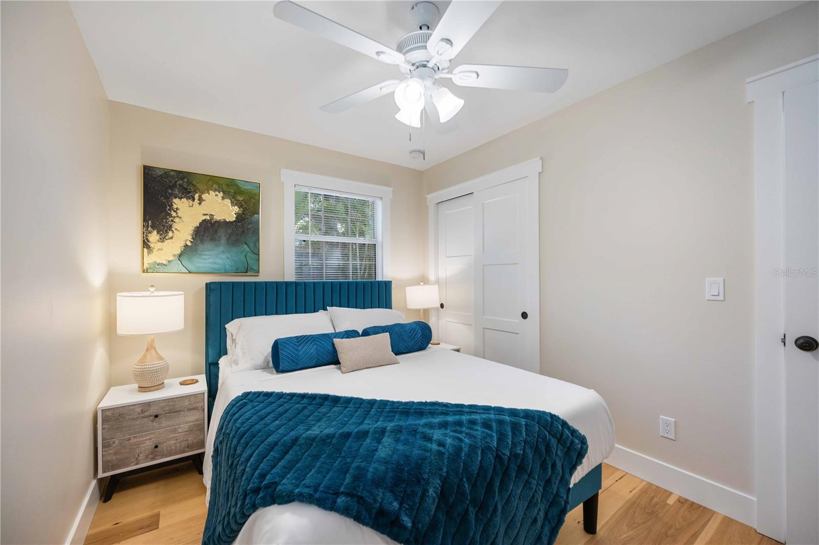 LOMA LINDA PARK - Residential