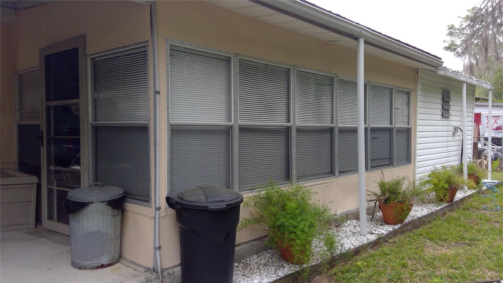 THUNDERBIRD MOBILE ESTATES - Residential