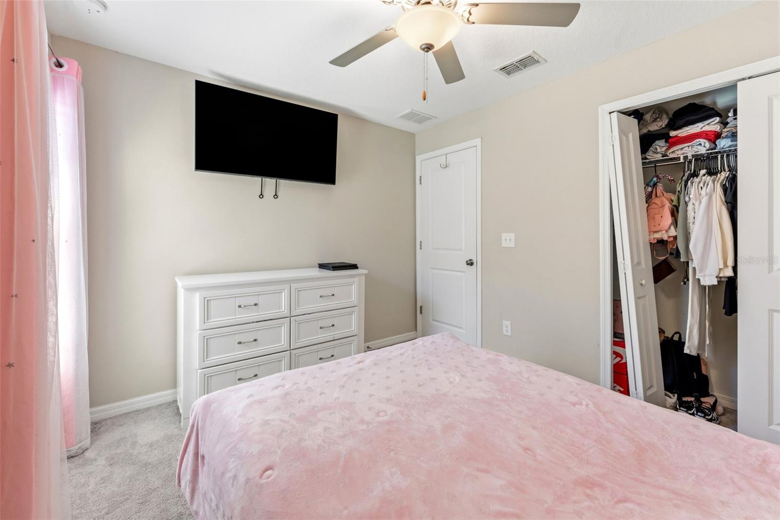 VILLAGES/AVALON PH IV - Residential