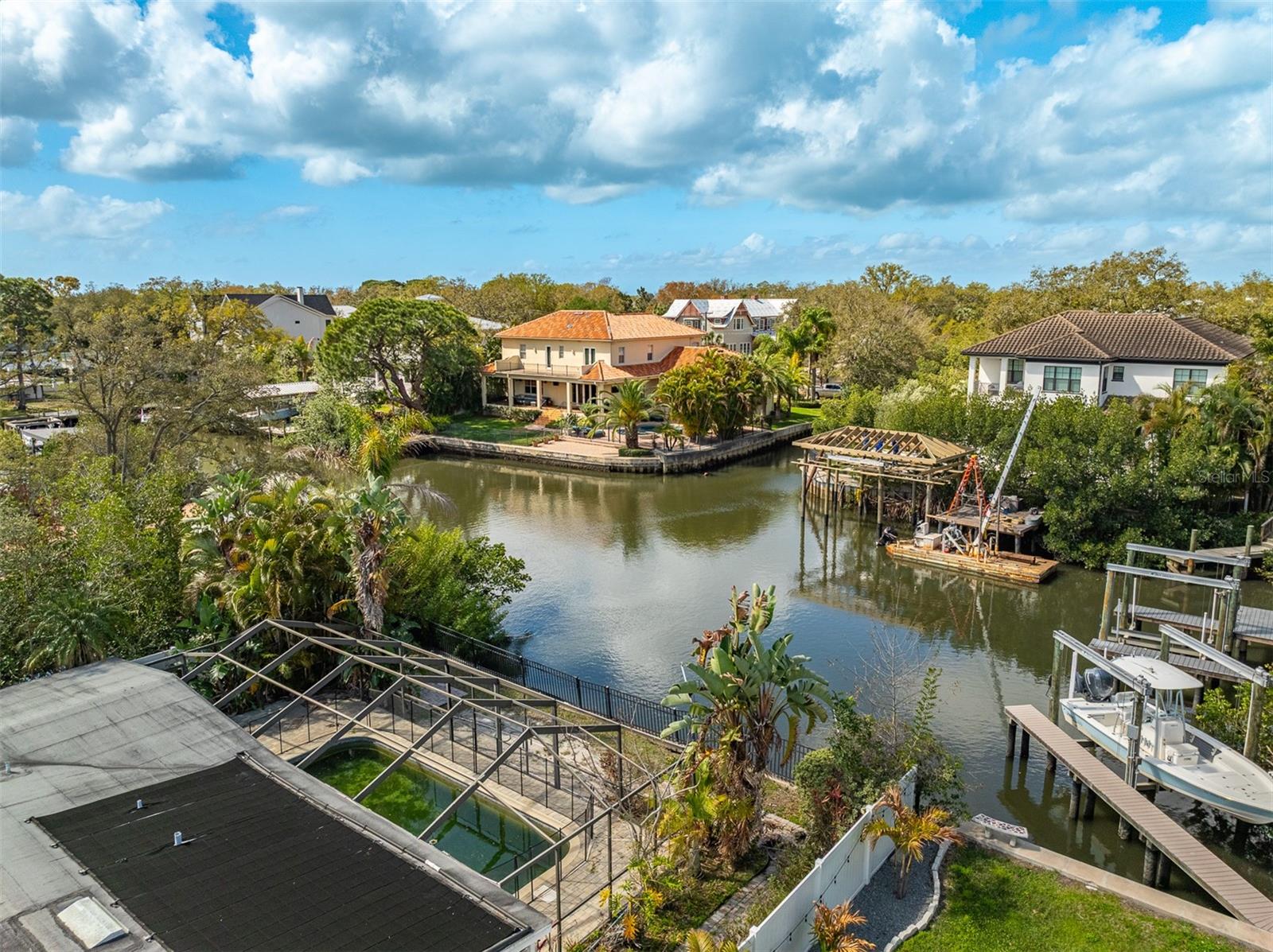 HENDERSON BEACH - Residential