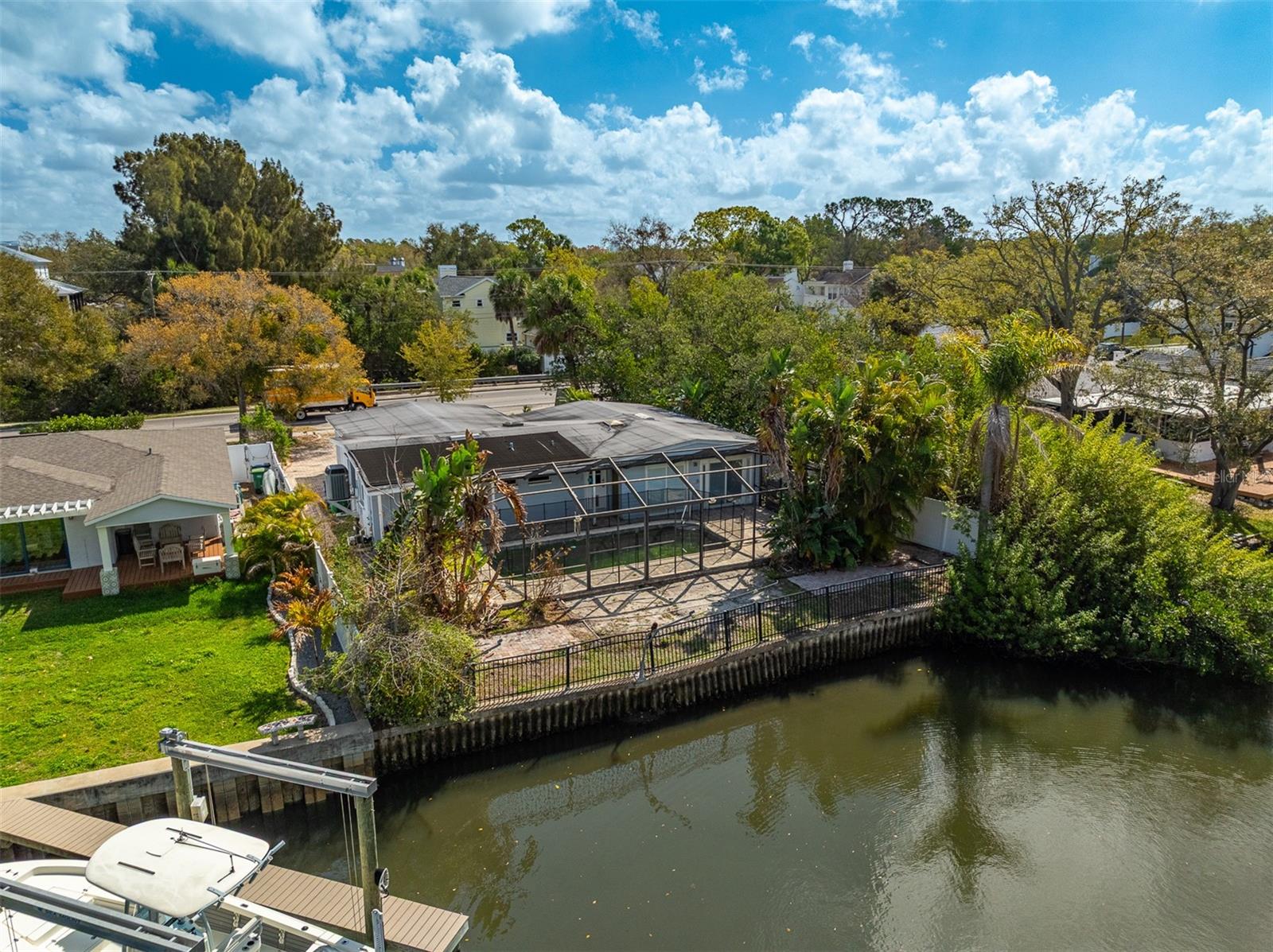 HENDERSON BEACH - Residential