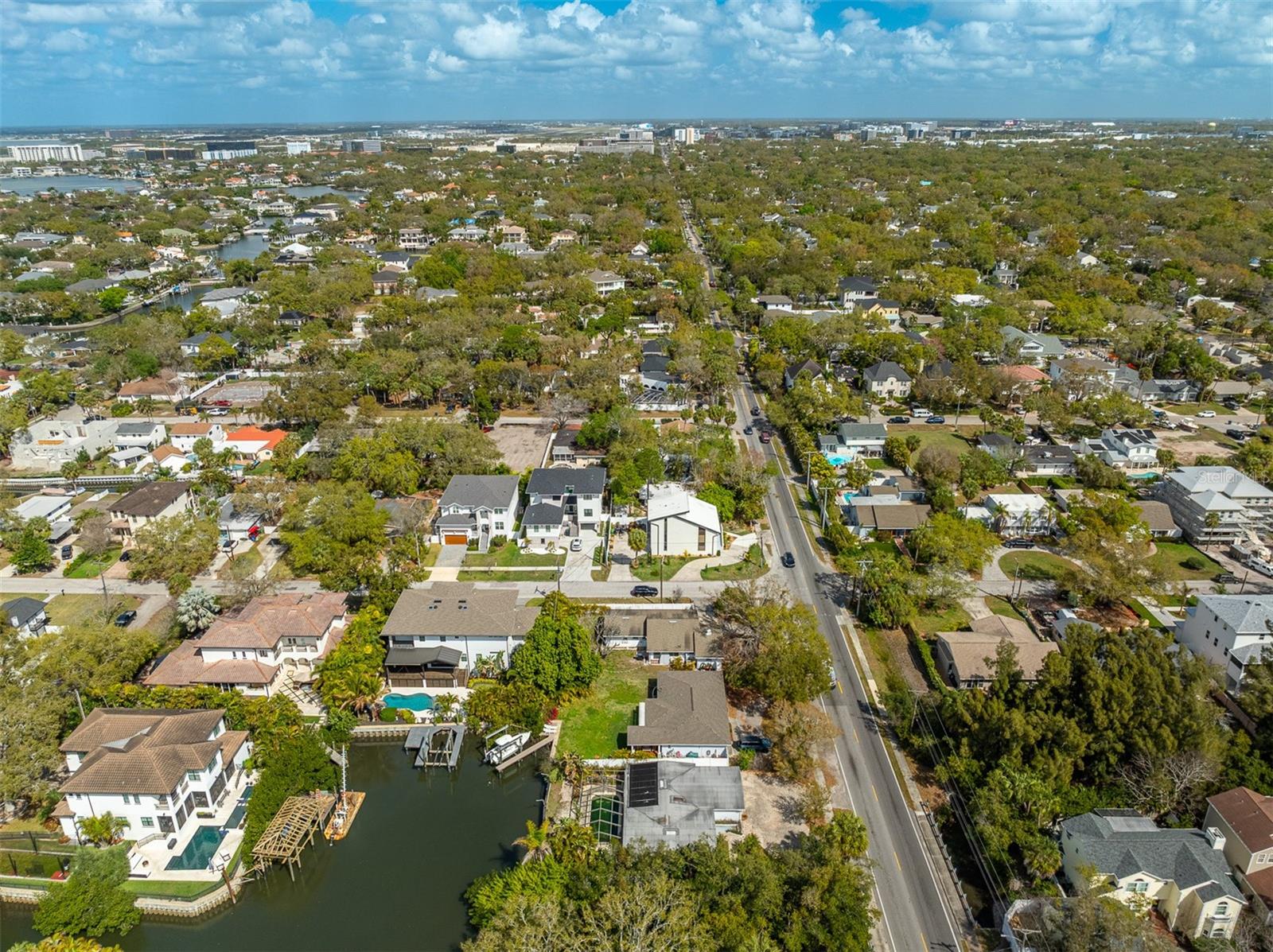 HENDERSON BEACH - Residential