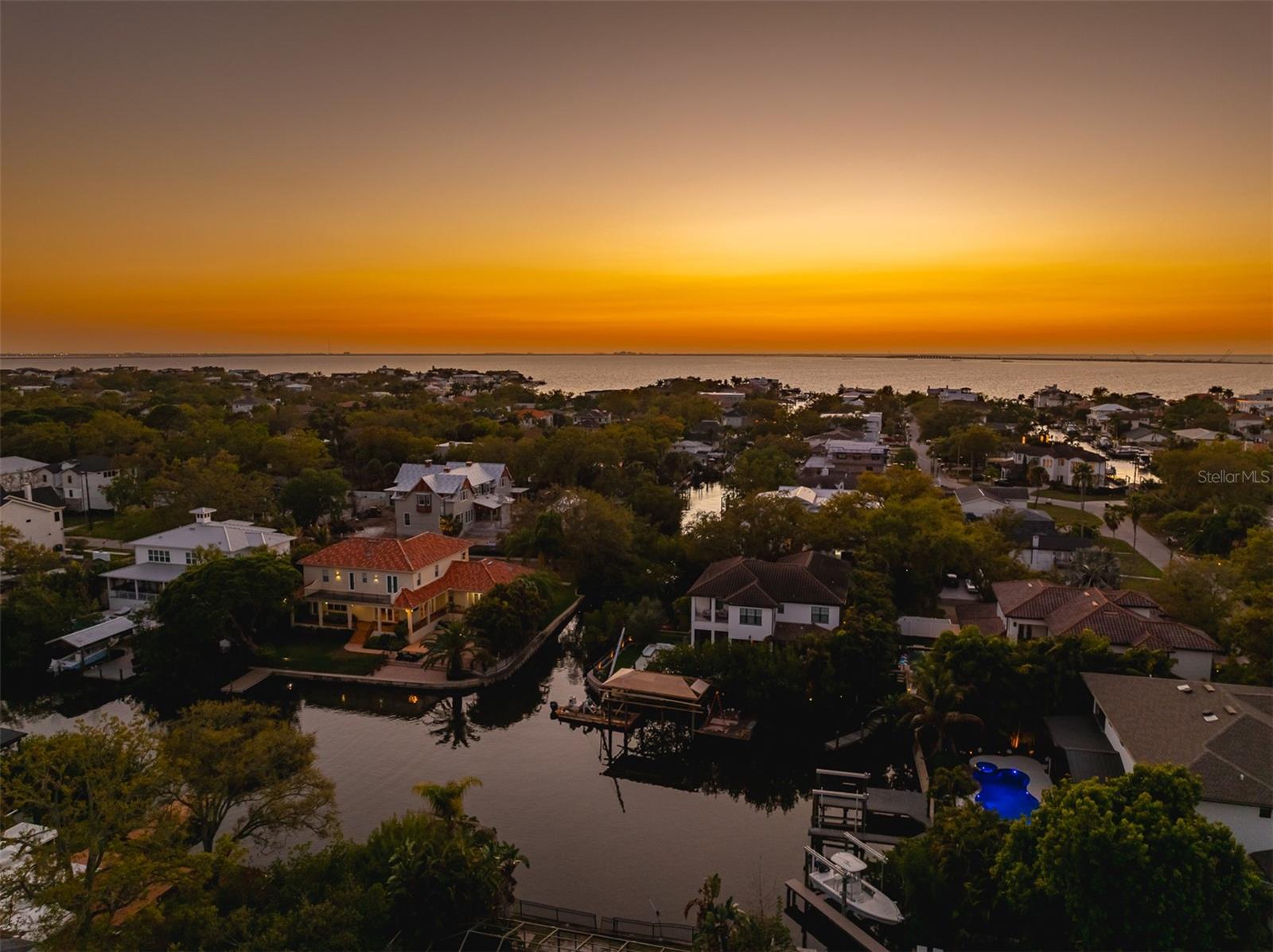HENDERSON BEACH - Residential