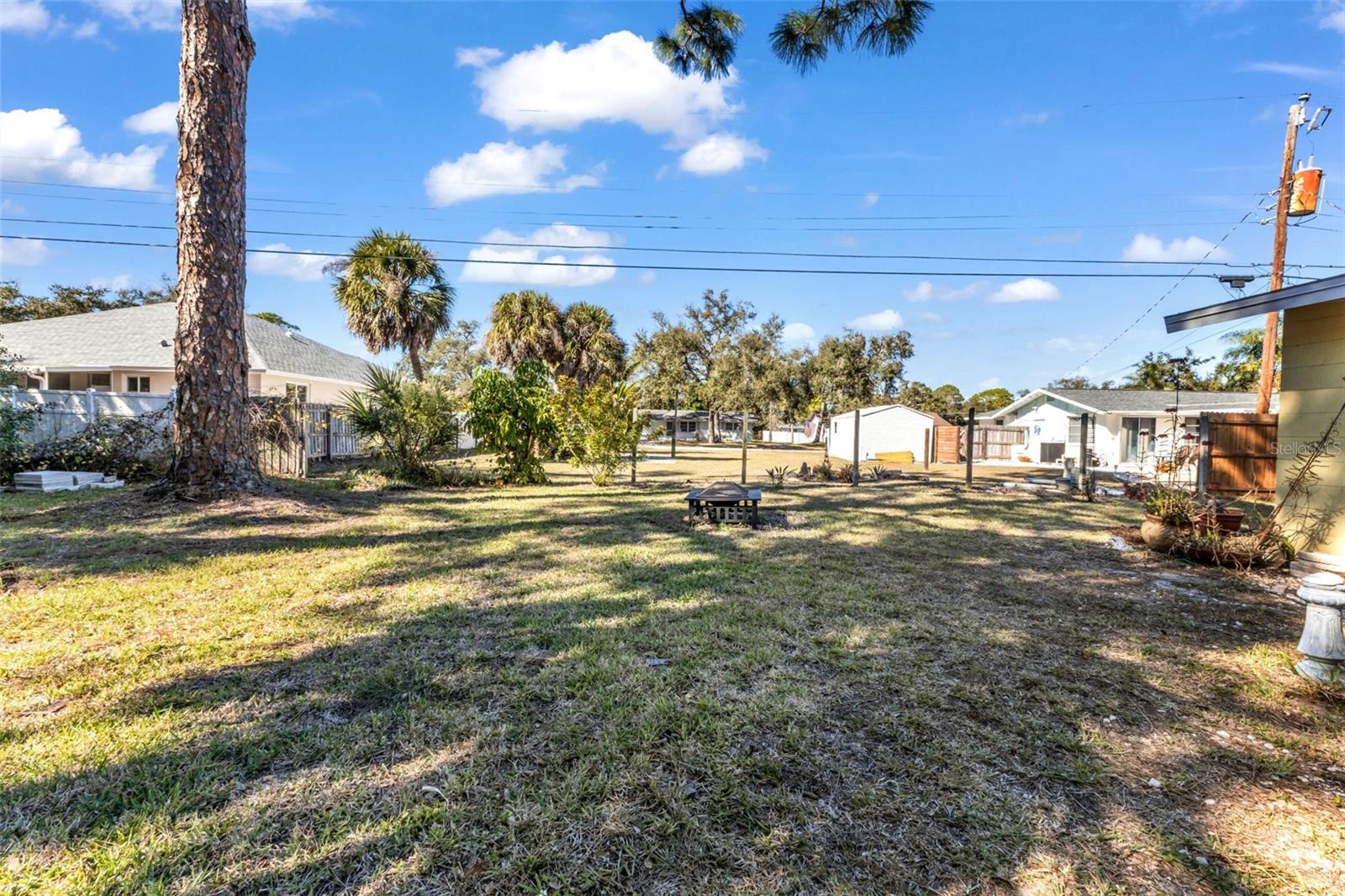 SOUTH VENICE - Residential