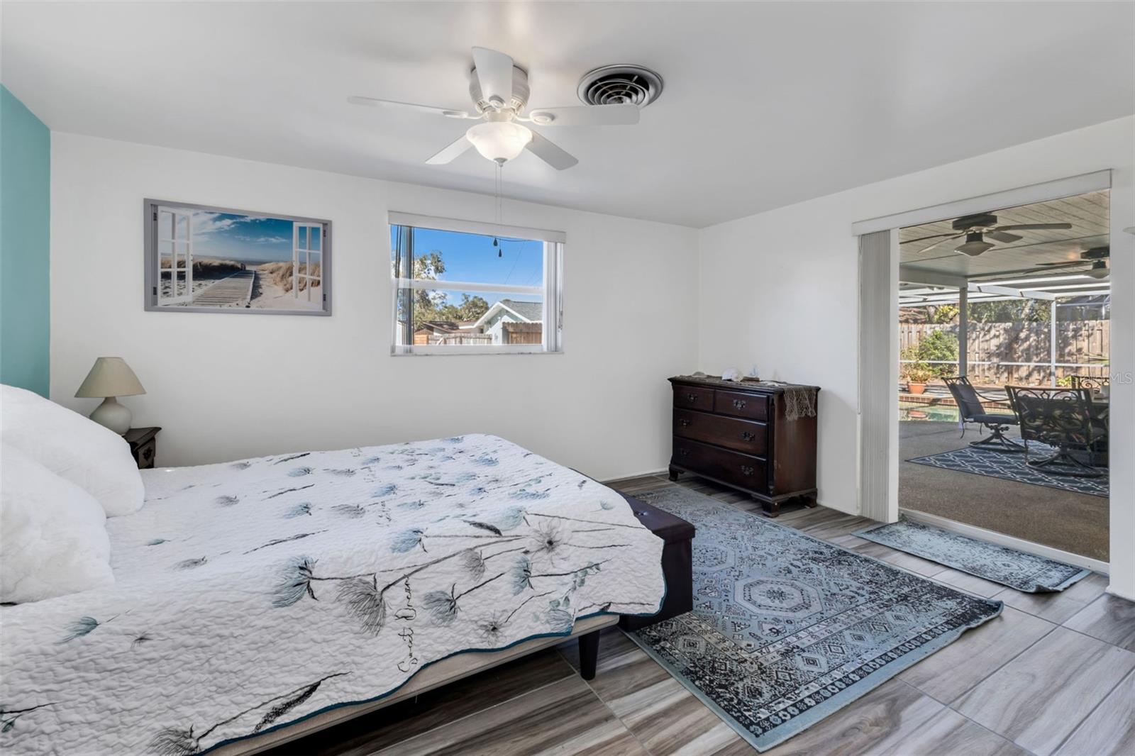 SOUTH VENICE - Residential