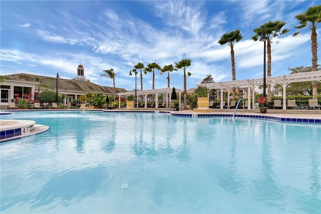 Photo of 3561 Conroy Road #220, Orlando, FL 32839 (MLS # O6408506)