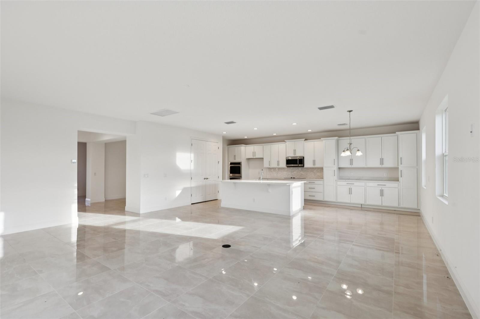 TRINITY LAKES PHASE 3 - Residential