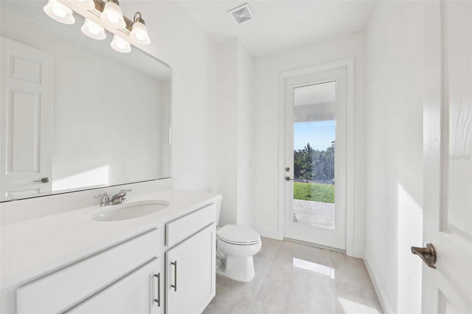 TRINITY LAKES PHASE 3 - Residential