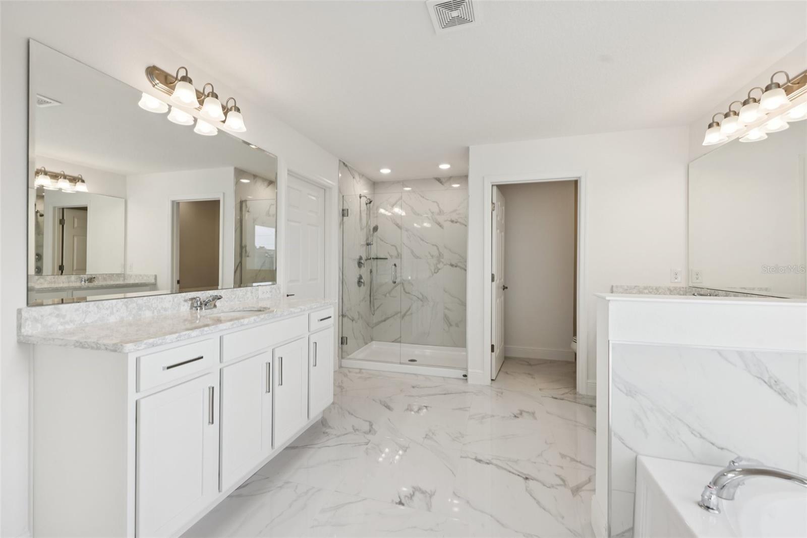 TRINITY LAKES PHASE 3 - Residential
