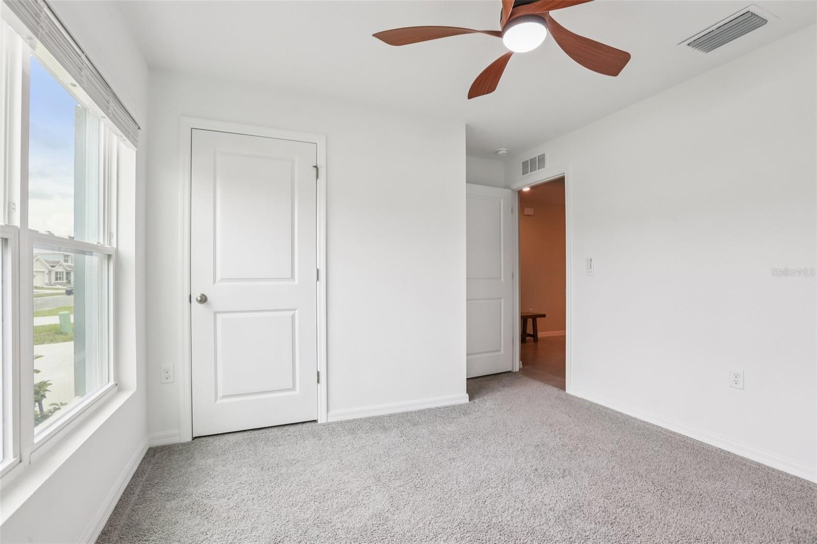 NORTH PARK ISLE PH 2B & 3A - Residential