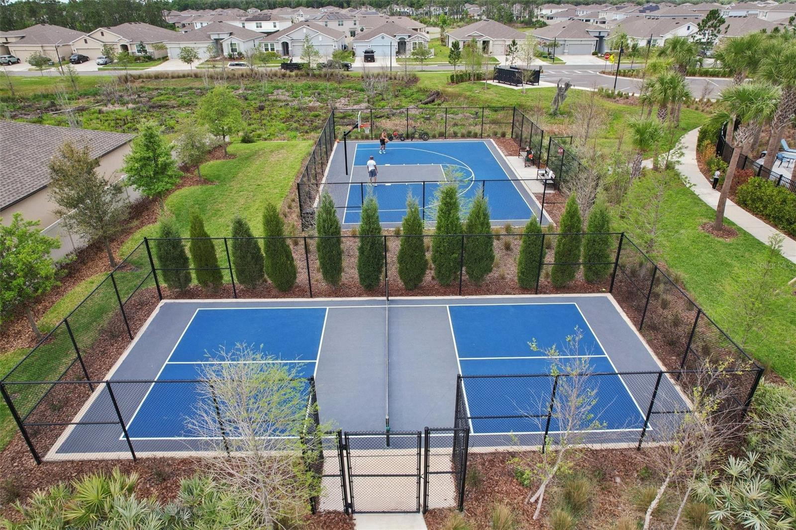 NORTH PARK ISLE PH 2B & 3A - Residential