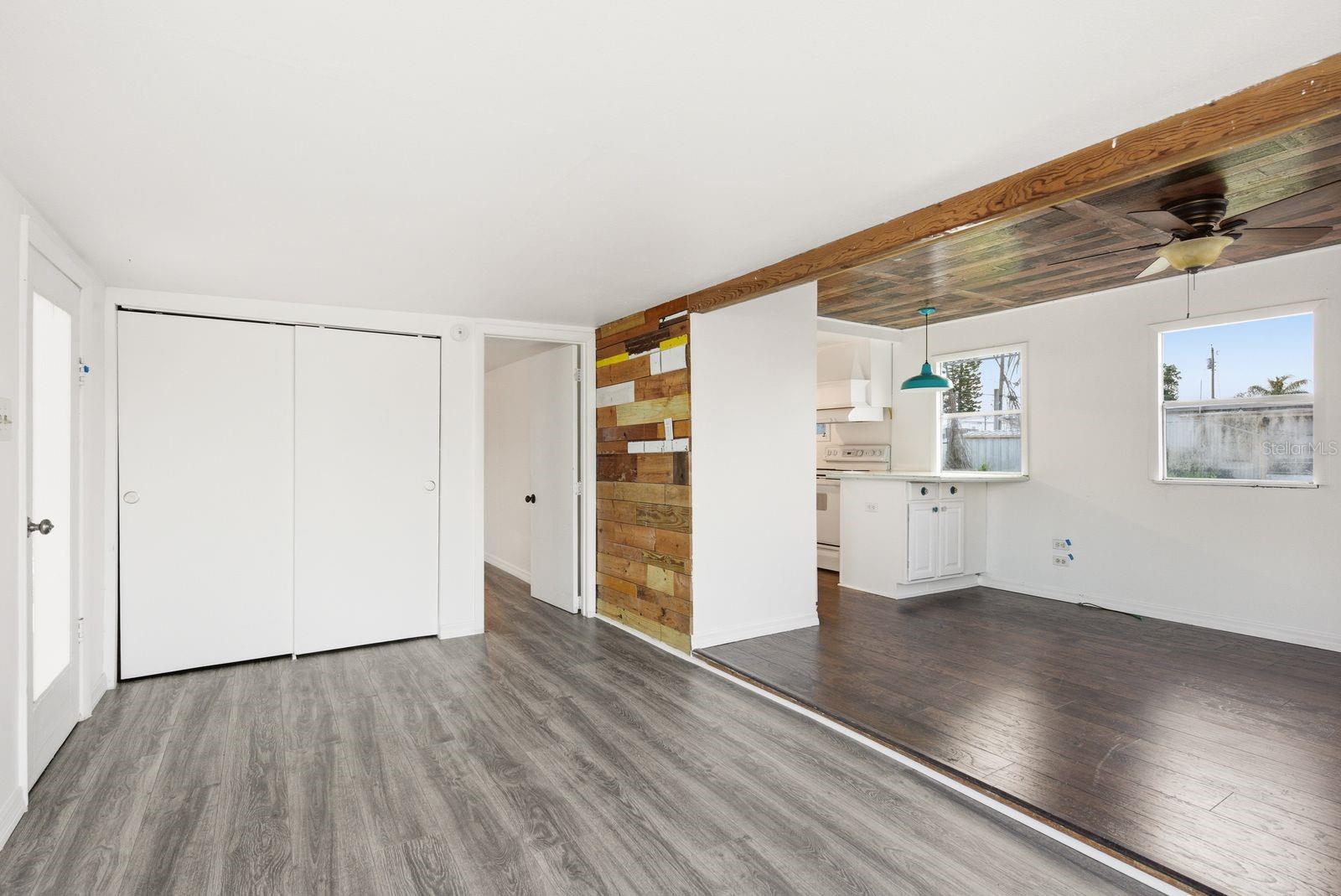 BONITA VILLAGE - Residential