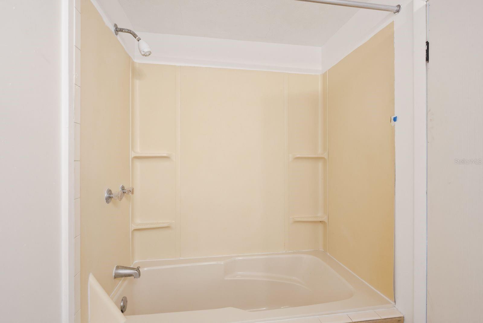 BONITA VILLAGE - Residential