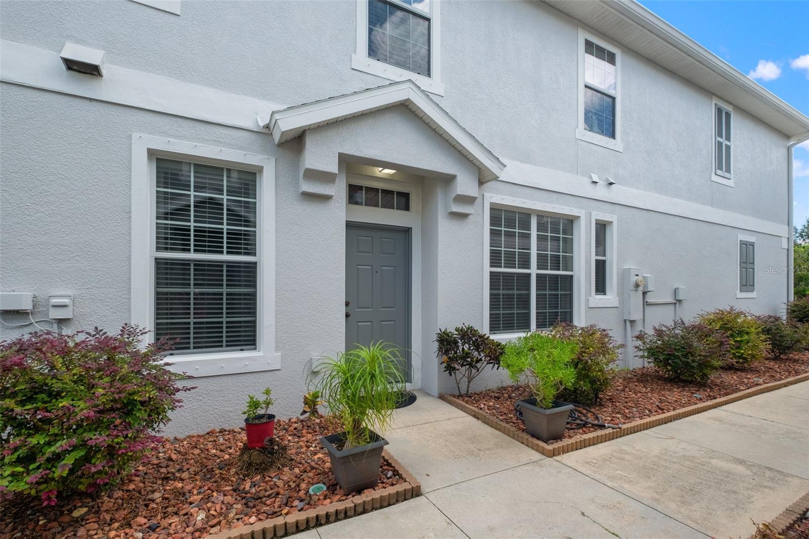 8423 BLUE ROCK DRIVE