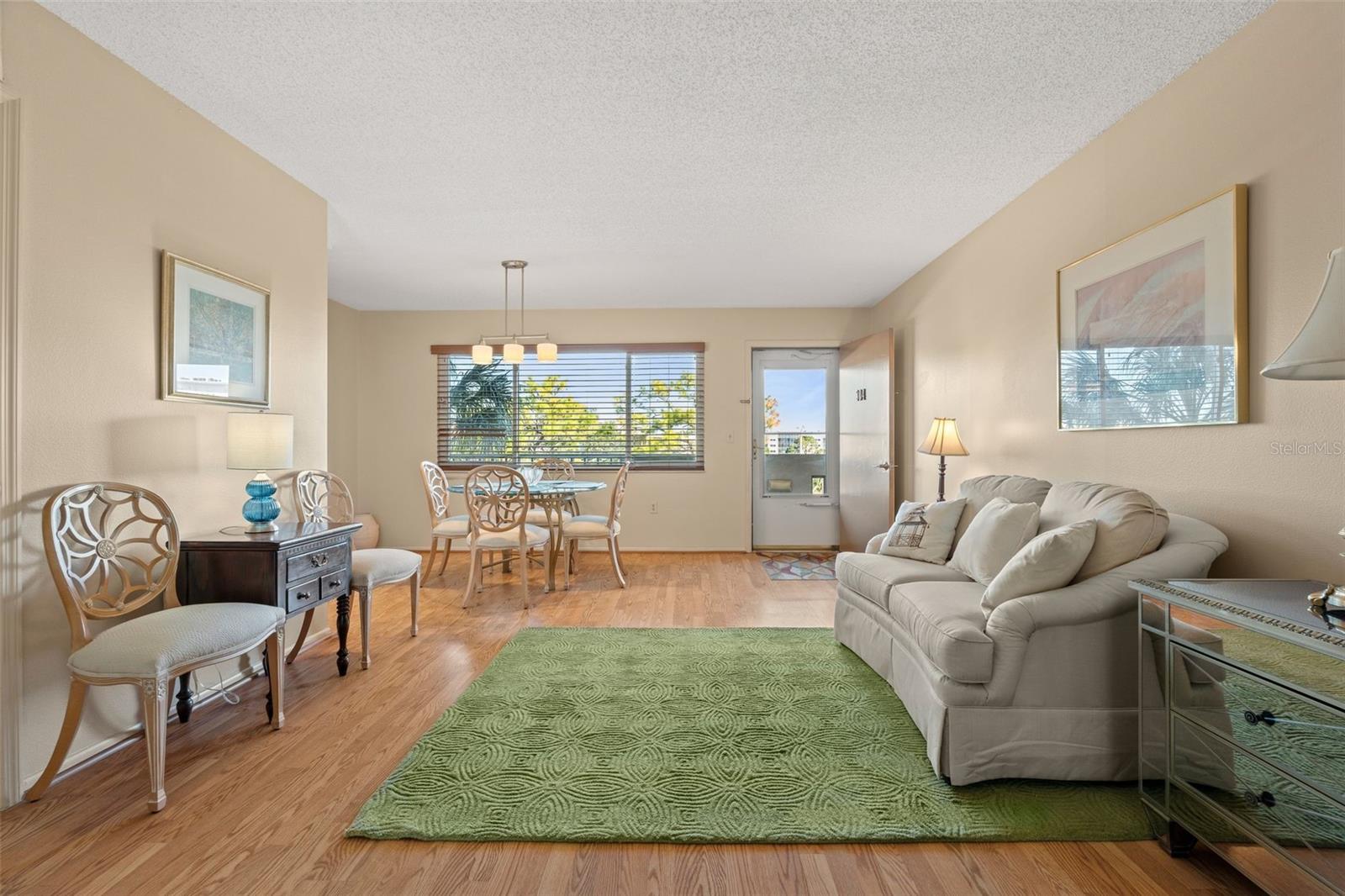 IRONWOOD FIFTEENTH - Residential