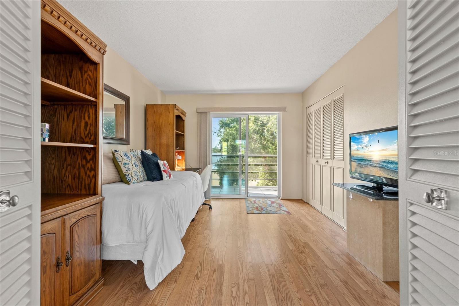 IRONWOOD FIFTEENTH - Residential