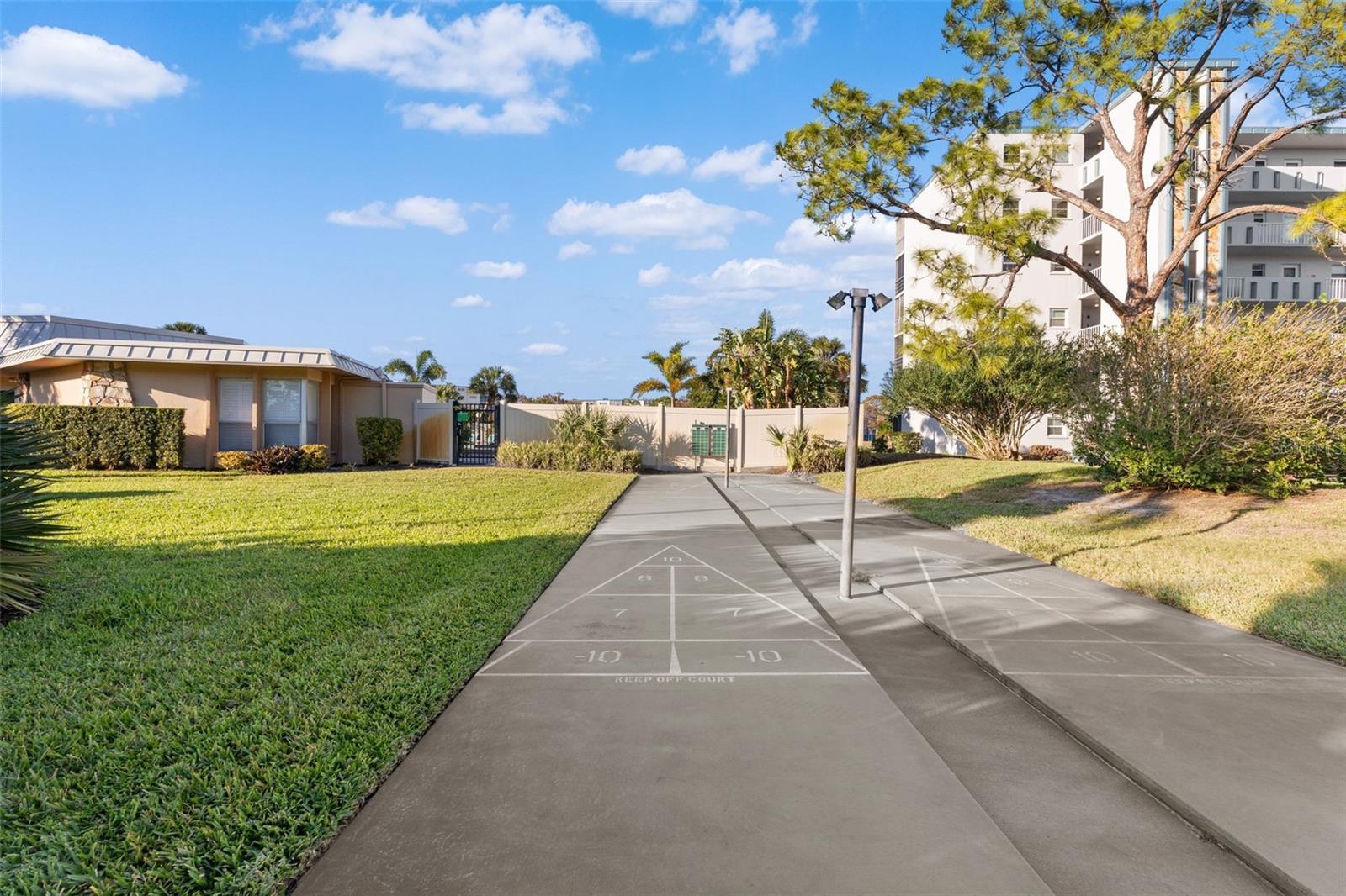 IRONWOOD FIFTEENTH - Residential