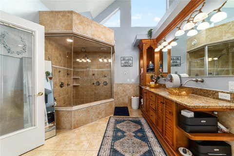 Tiny photo for 434 SW 14th Street, Ocala, FL 34471 (MLS # OM724619)
