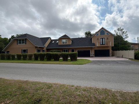 Photo of 434 SW 14th Street, Ocala, FL 34471 (MLS # OM724619)