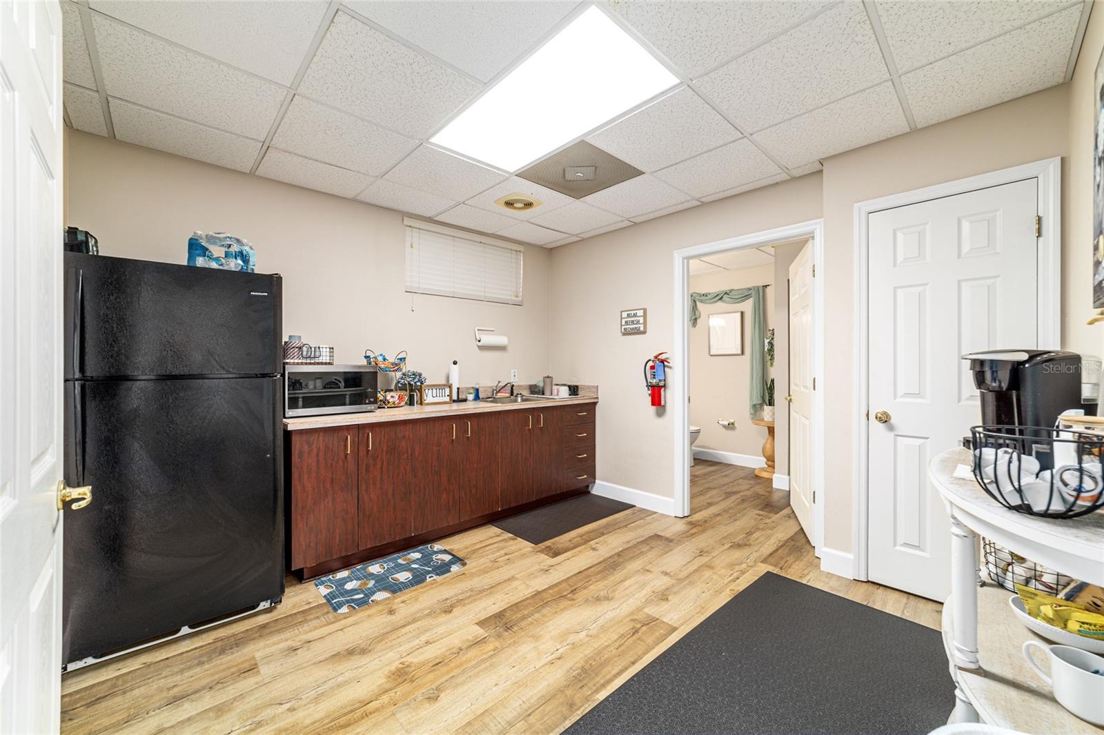 MEADOWVIEW ADD 03 - Commercial Sale