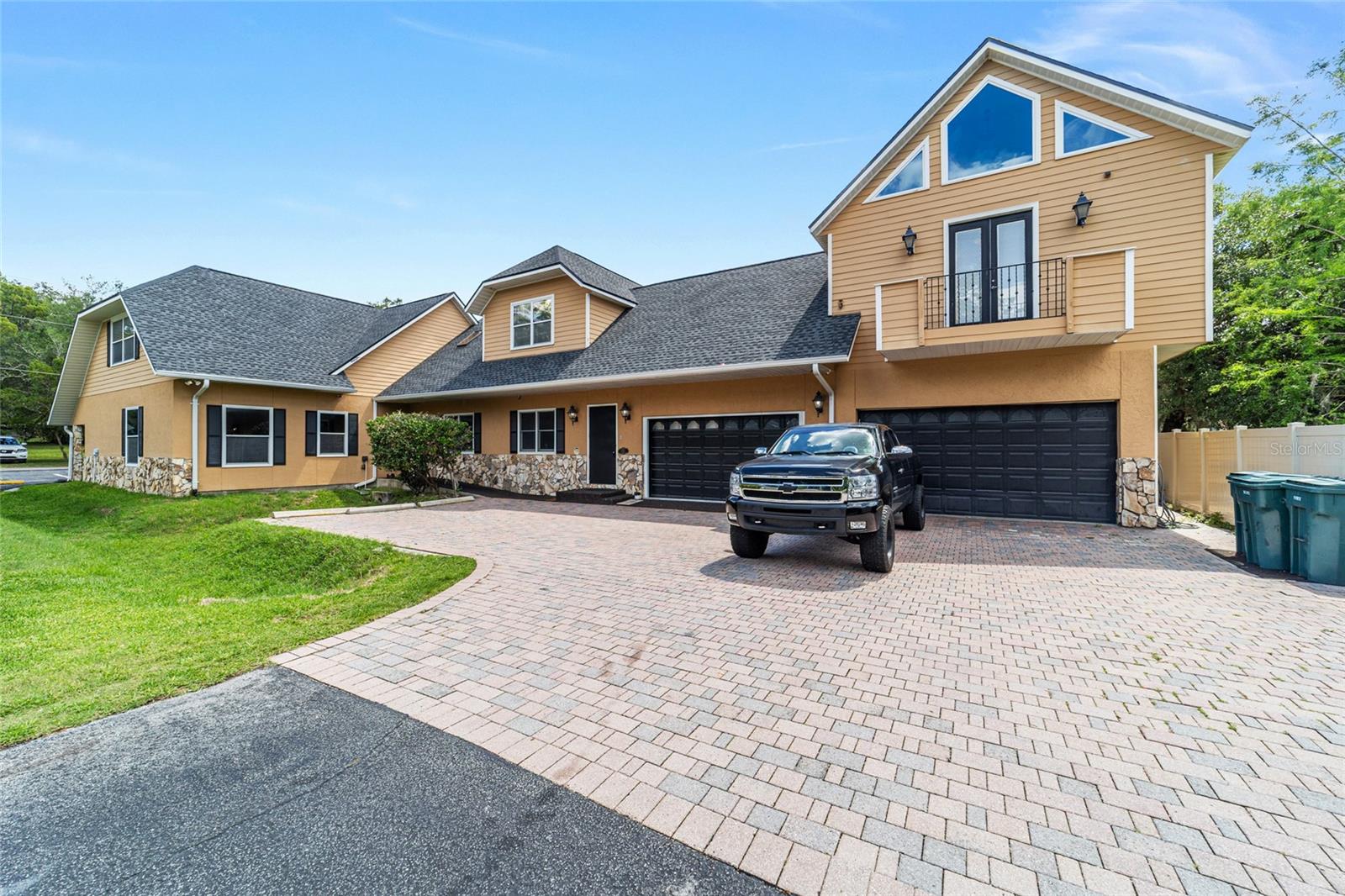 MEADOWVIEW ADD 03 - Commercial Sale