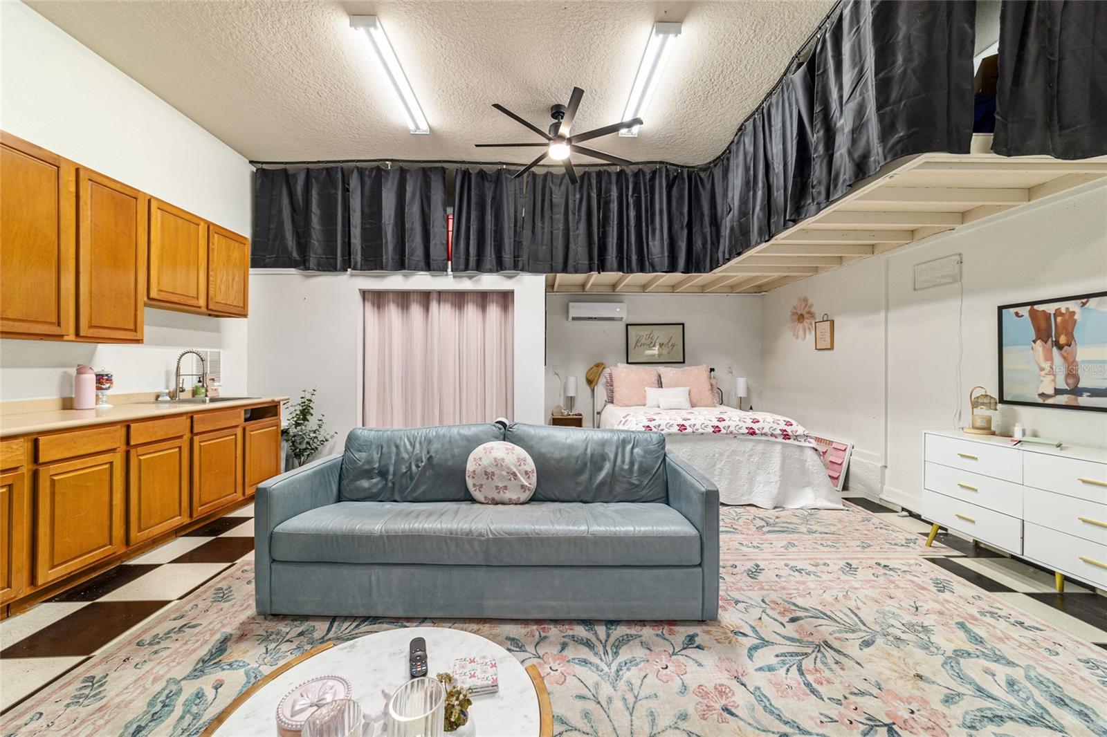 MEADOWVIEW ADD 03 - Commercial Sale