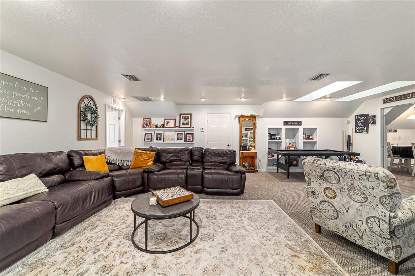 MEADOWVIEW ADD 03 - Commercial Sale
