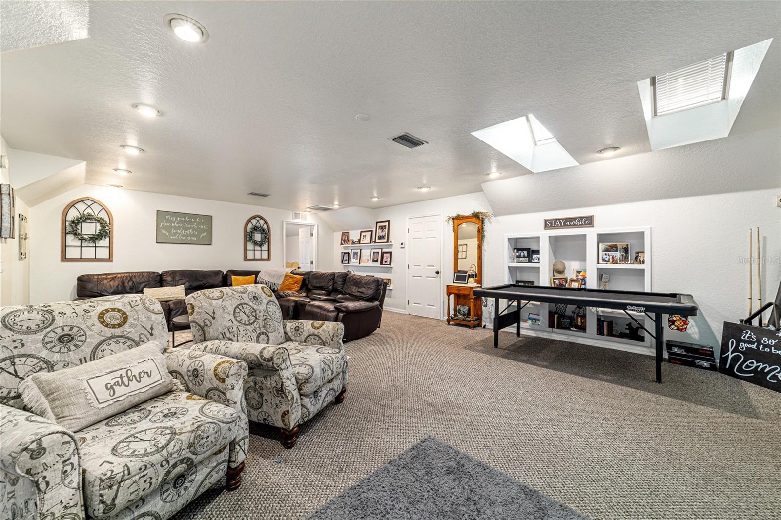 MEADOWVIEW ADD 03 - Commercial Sale