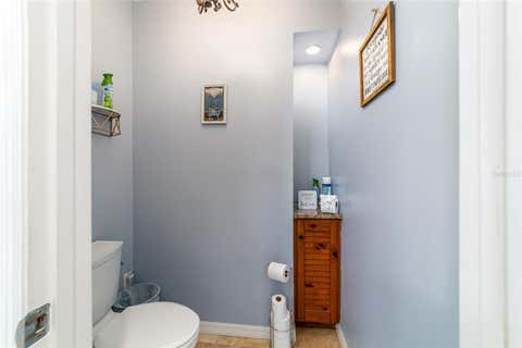 Tiny photo for 434 SW 14th Street, Ocala, FL 34471 (MLS # OM724619)