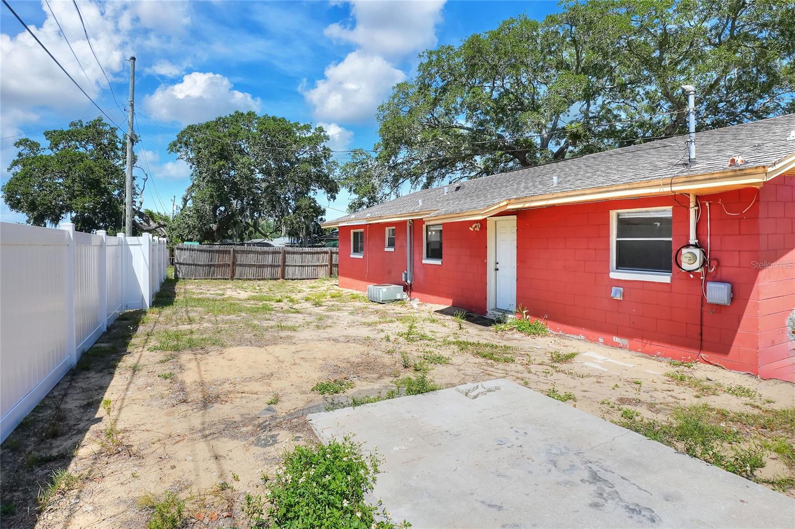 HIGHLAND ACRES PB 58 PG 42 - Residential