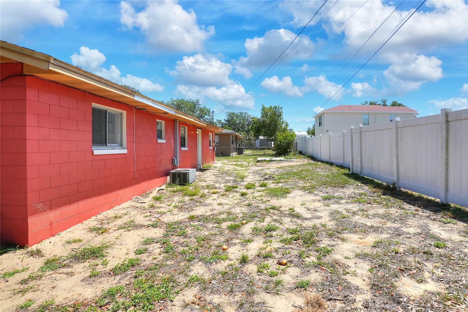 HIGHLAND ACRES PB 58 PG 42 - Residential