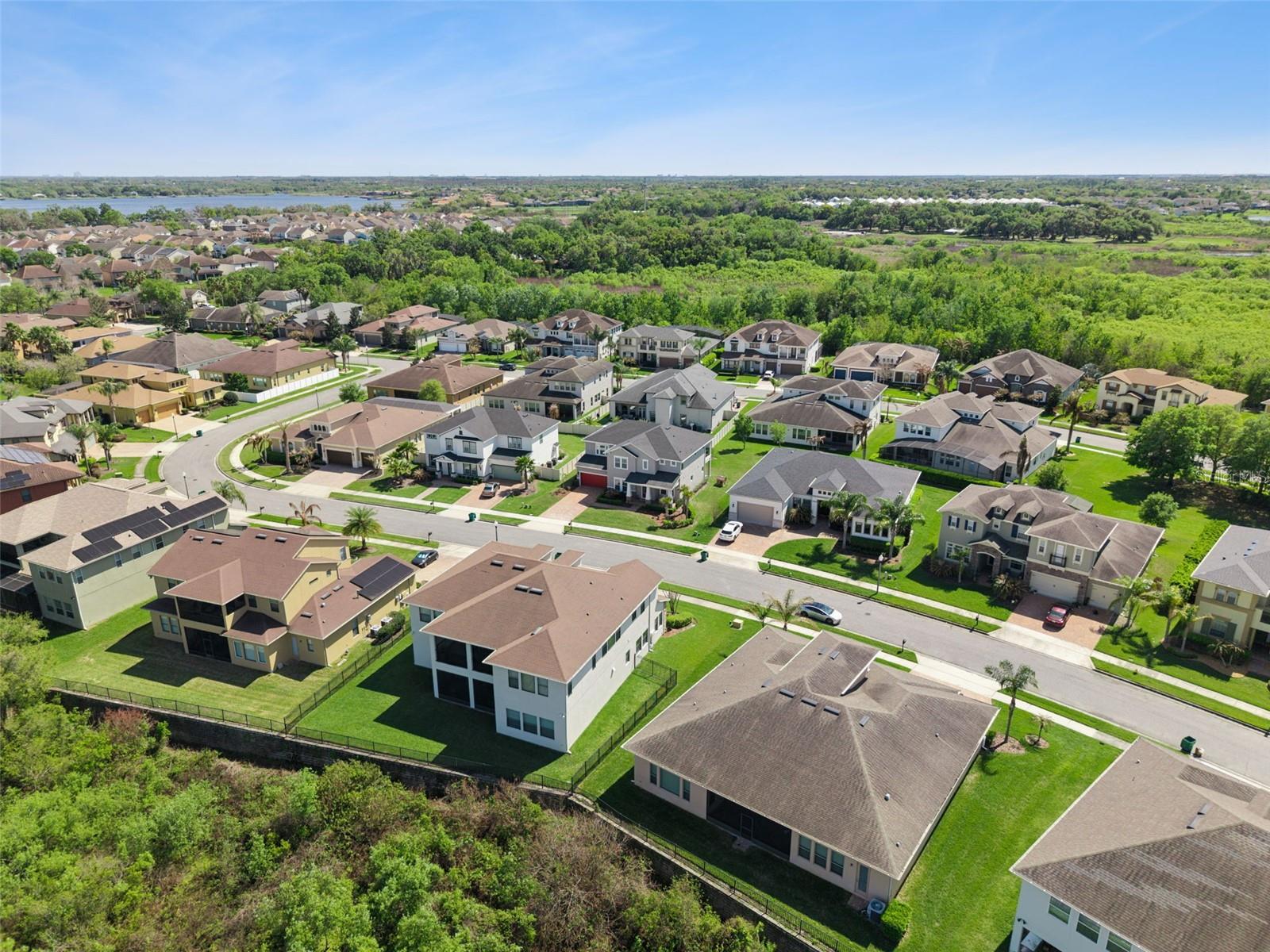 JOHNS LAKE POINTE - Residential