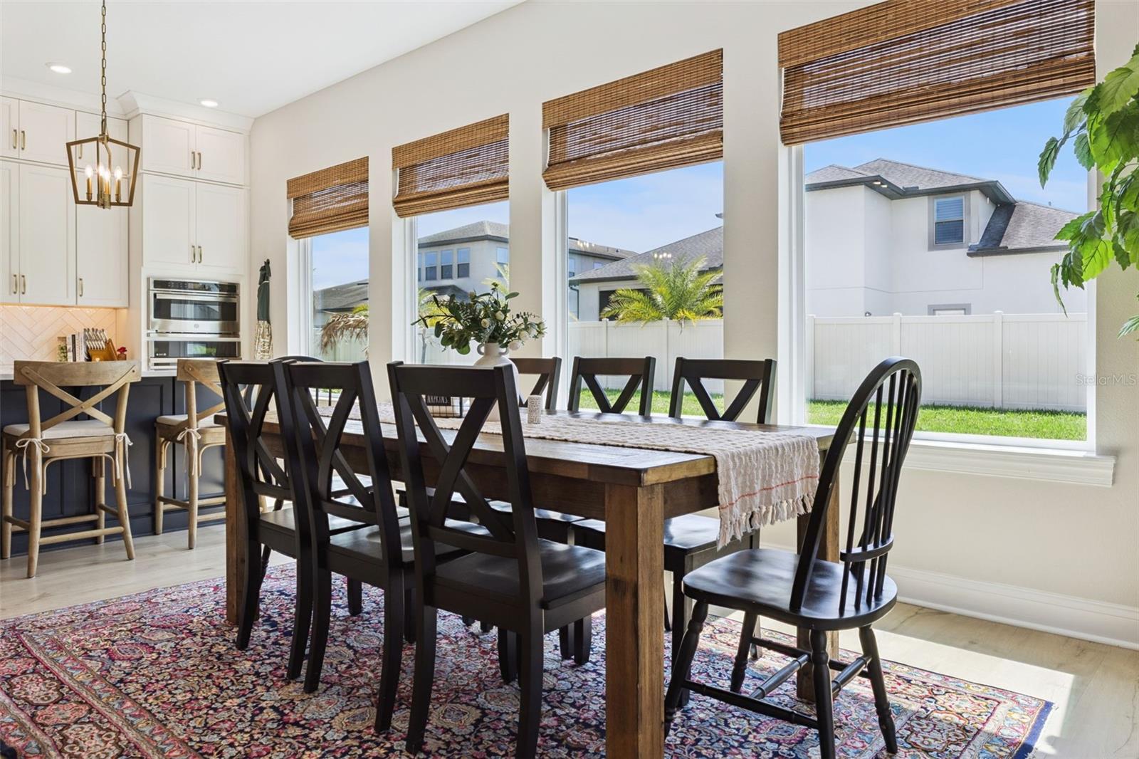 JOHNS LAKE POINTE - Residential